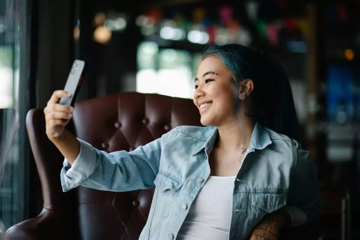 YOLO juga memiliki dampak negatif YOLO juga memiliki dampak negatif