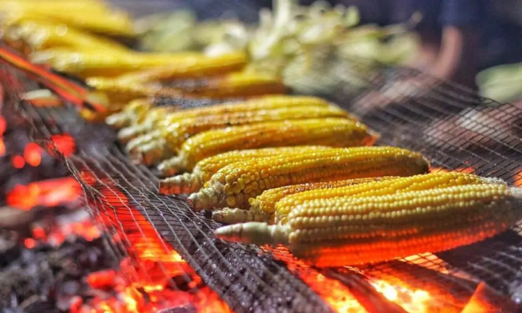 Variasi Bumbu Jagung Bakar atau Jagung Panggang untuk Pesta Tahun Baru dan Cara Membuatnya