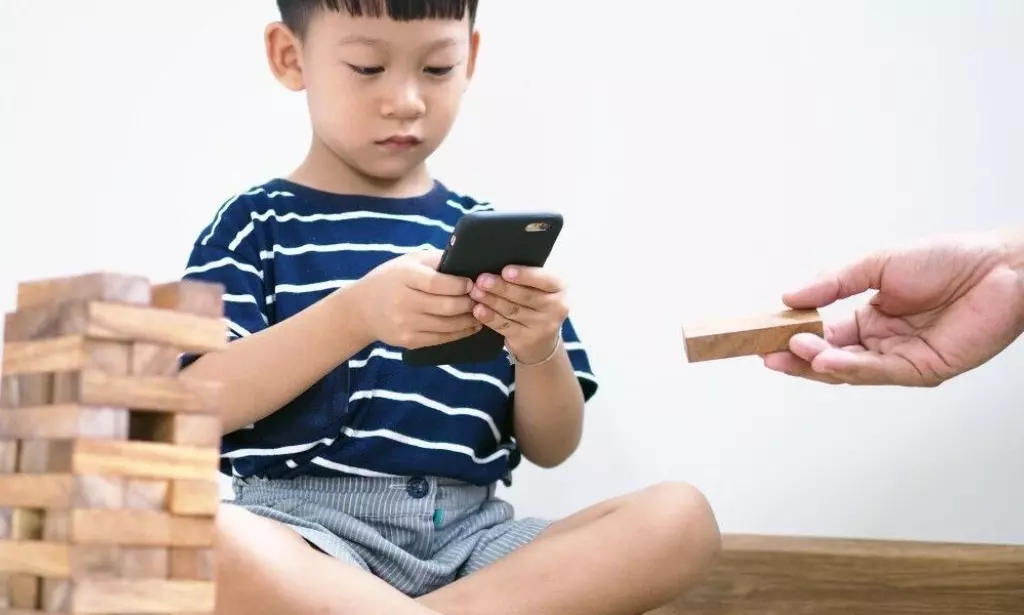 Cara Efektif Meminimalisir Anak Kecanduan Gadget