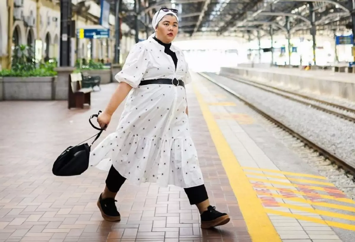 pakaian untuk badan berisi