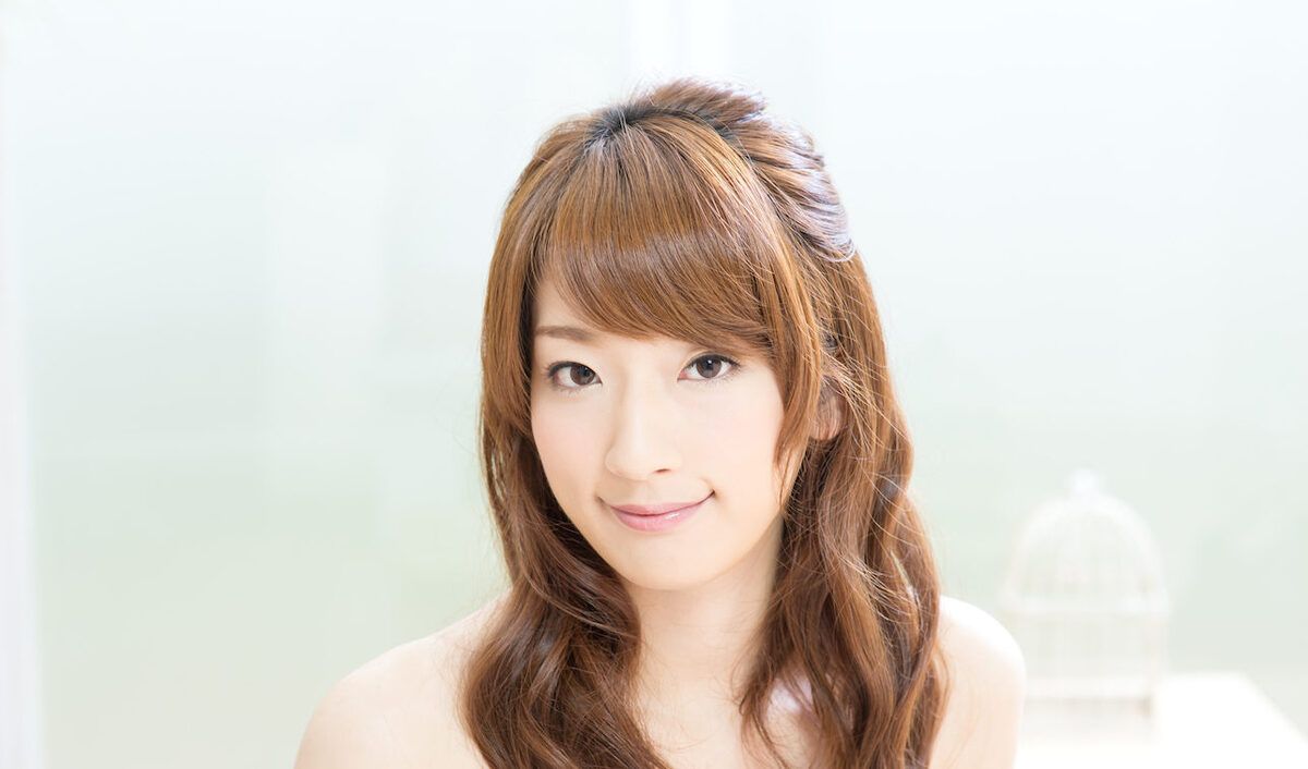 Model Rambut Poni Samping Model Rambut Poni Samping