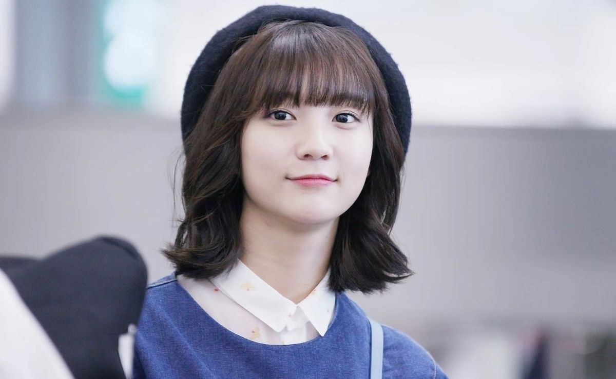 Model Rambut Poni Lurus Ala Korea Model Rambut Poni Lurus Ala Korea