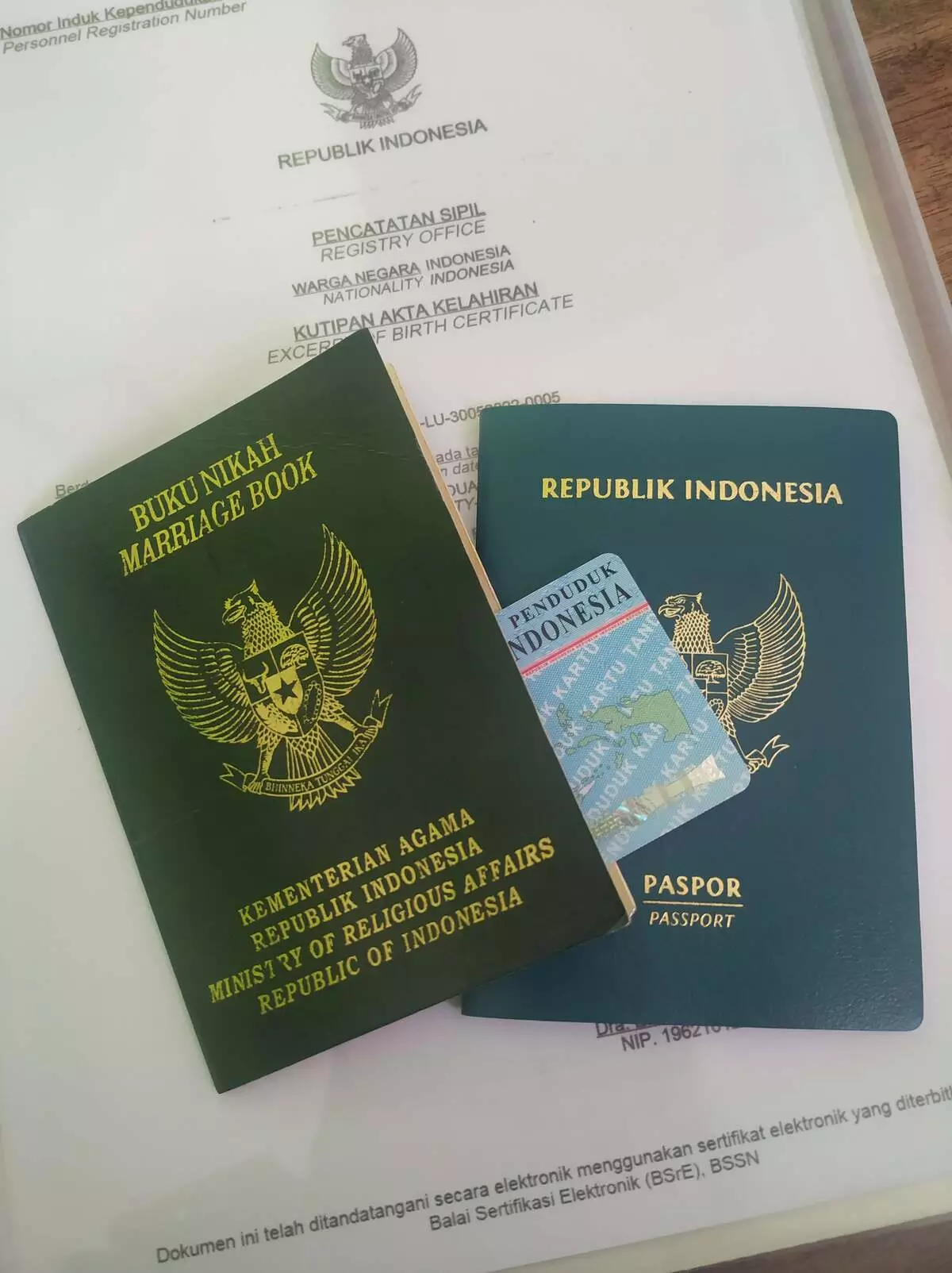 Syarat membuat paspor secara online