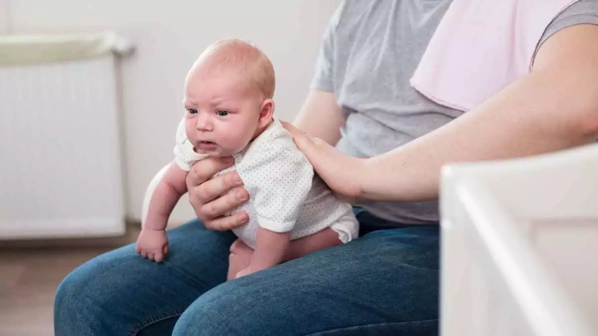 Penyebab Cegukan Pada Bayi Penyebab Cegukan Pada Bayi
