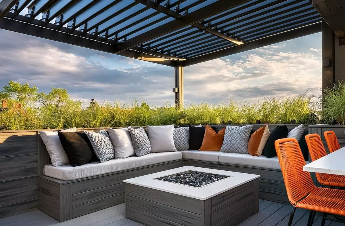 Pilih Furnitur yang Sesuai untuk Konsep Balkon