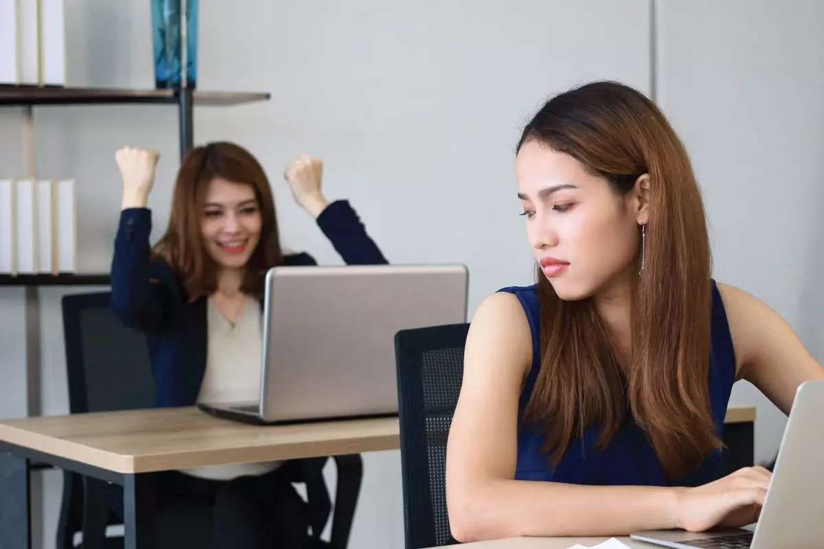 Dampak Teman Toxic terhadap Kehidupan Dampak Teman Toxic terhadap Kehidupan