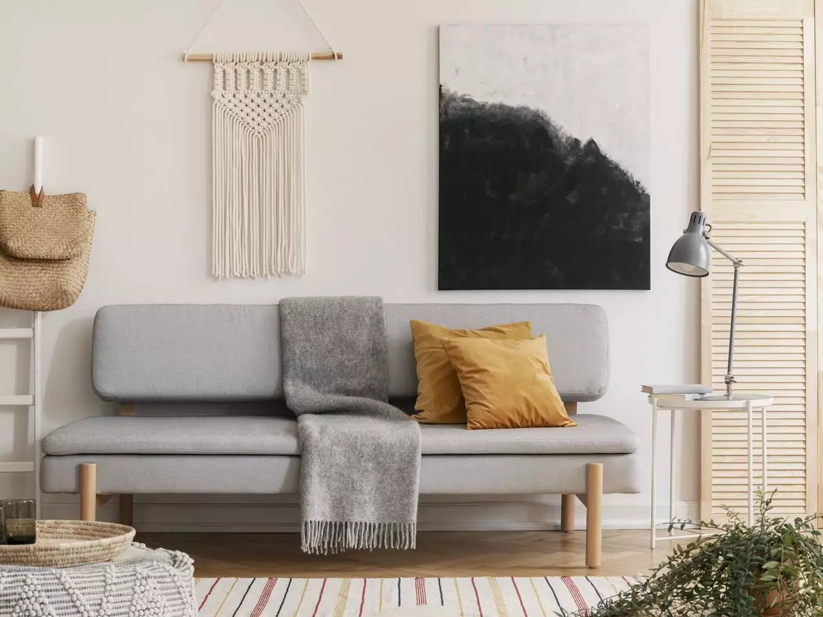 Hiasan Makrame di Ruang Keluarga