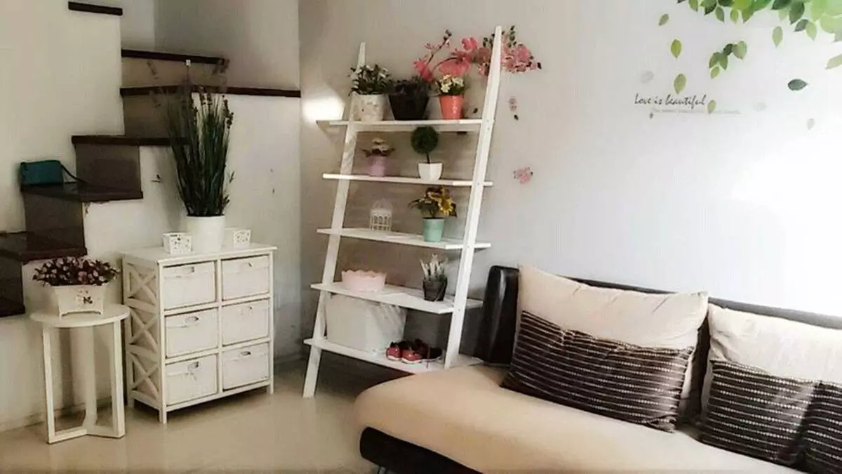 Atur Pencahayaan di Sudut Ruangan yang Maksimal Atur Pencahayaan di Sudut Ruangan yang Maksimal