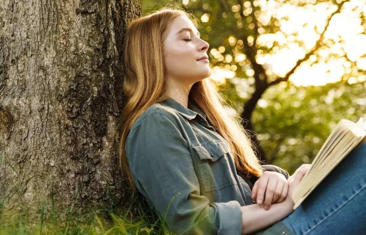 Fakta dan Mitos Tentang Introvert Fakta dan Mitos Tentang Introvert