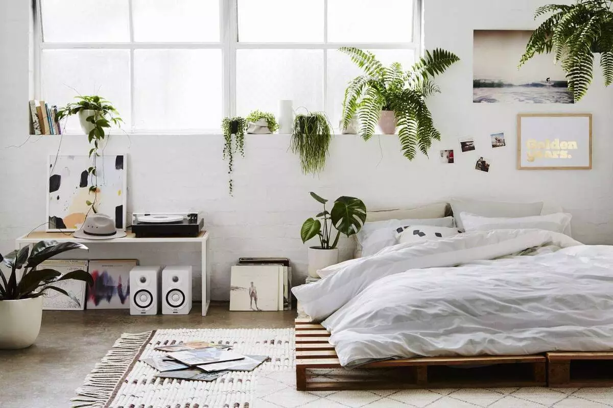 Kamar tidur minimalis dengan tanaman hias Kamar tidur minimalis dengan tanaman hias