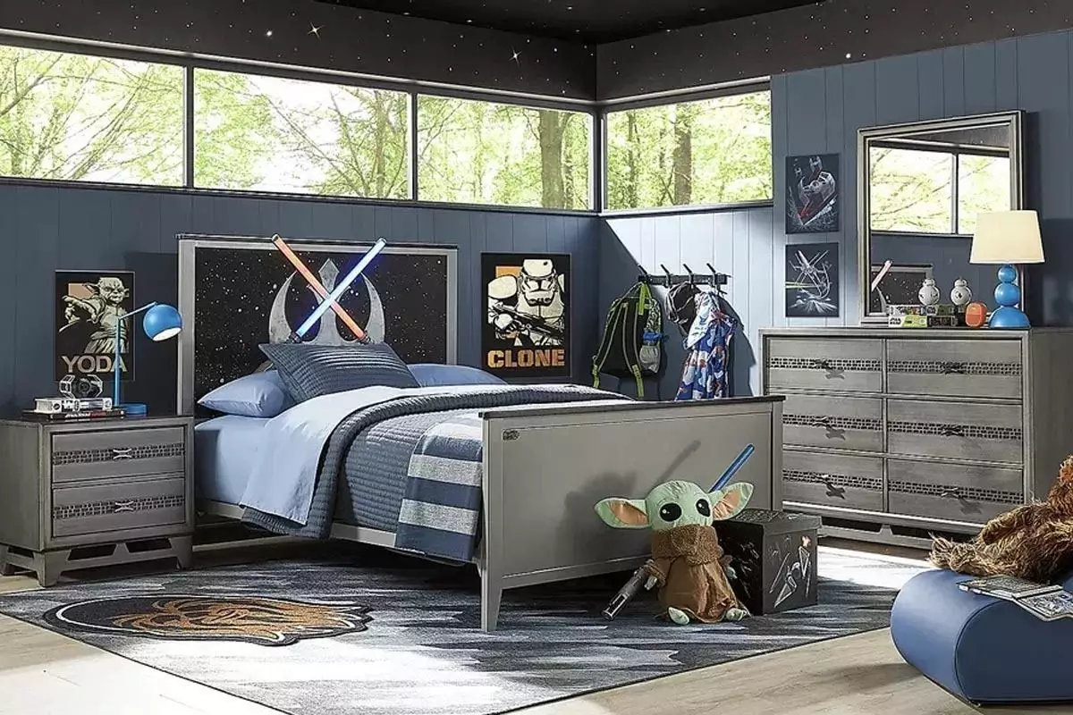Kamar tidur minimalis dengan tema superhero Kamar tidur minimalis dengan tema superhero