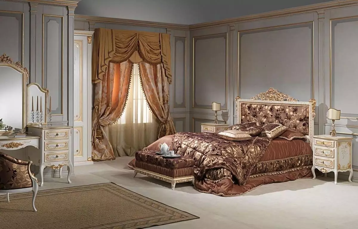 Kamar Tidur Minimalis Tema Klasik Italia