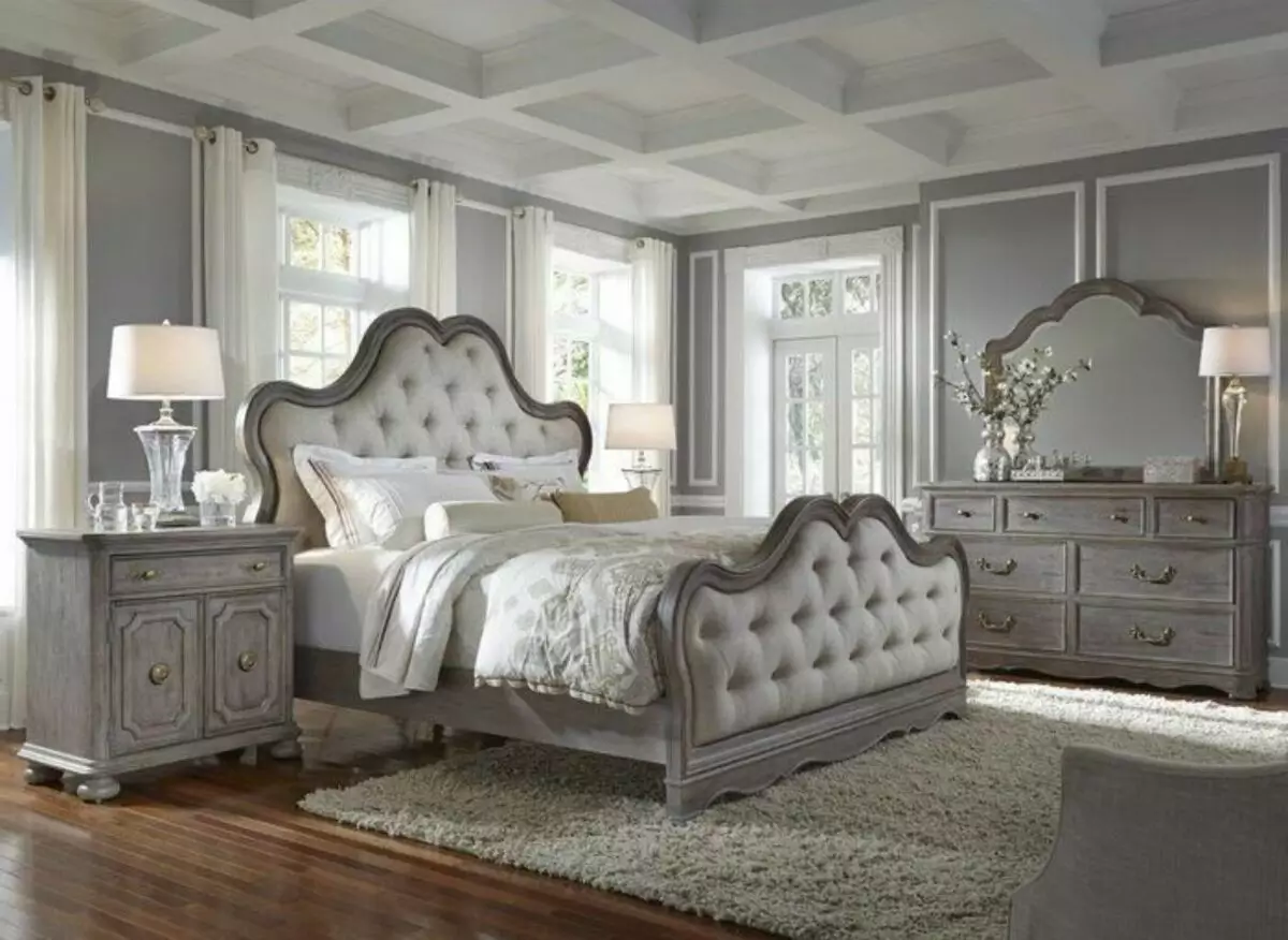 Desain Kamar Tidur Minimalis dengan Tema Klasik