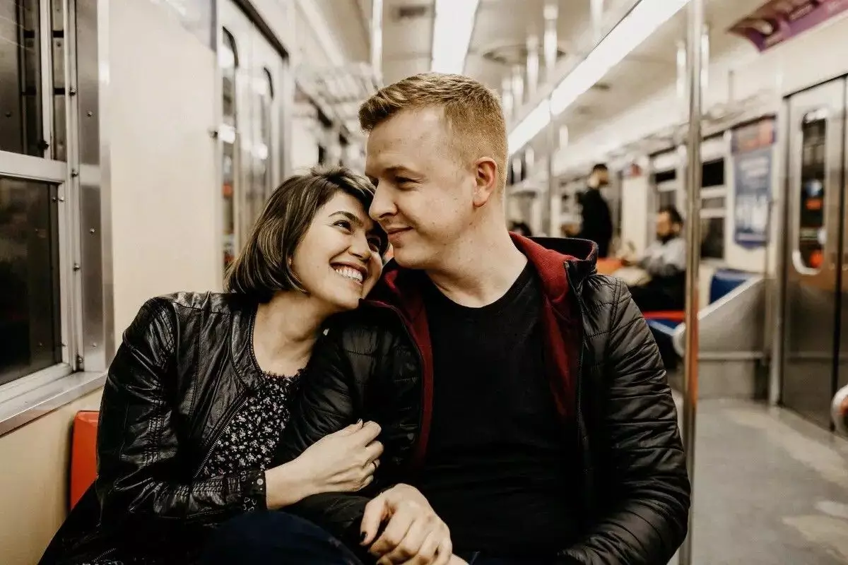 Mengidentifikasi Love Language dalam Hubungan