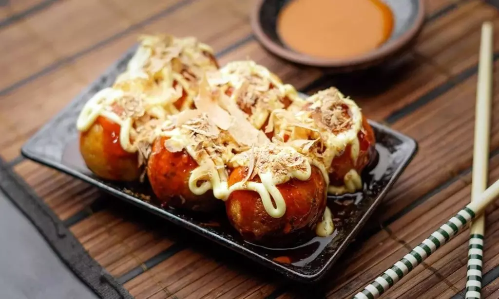 Resep dan Cara Membuat Takoyaki Ala Jepang Jajanan yang Selalu Ada di Pasar Malam