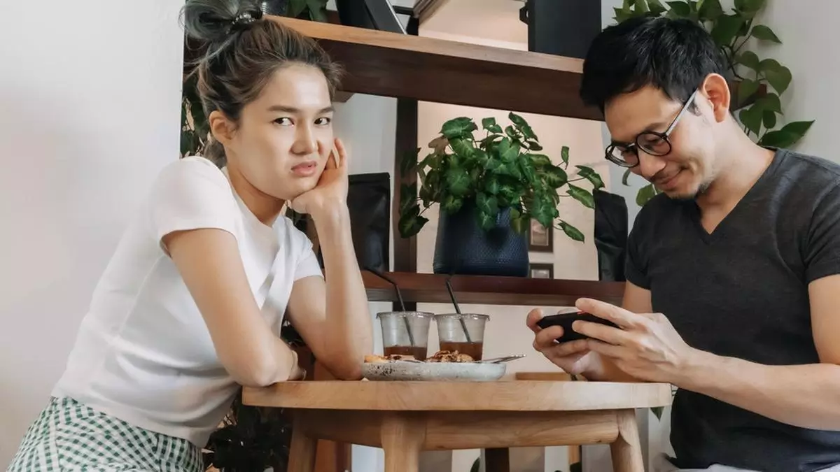 Tantangan hubungan tanpa komitmen Tantangan hubungan tanpa komitmen