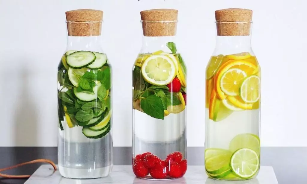 Bermanfaat Untuk Diet, Apakah Infused Water Aman Diminum Setiap Hari? Begini Jawabannya