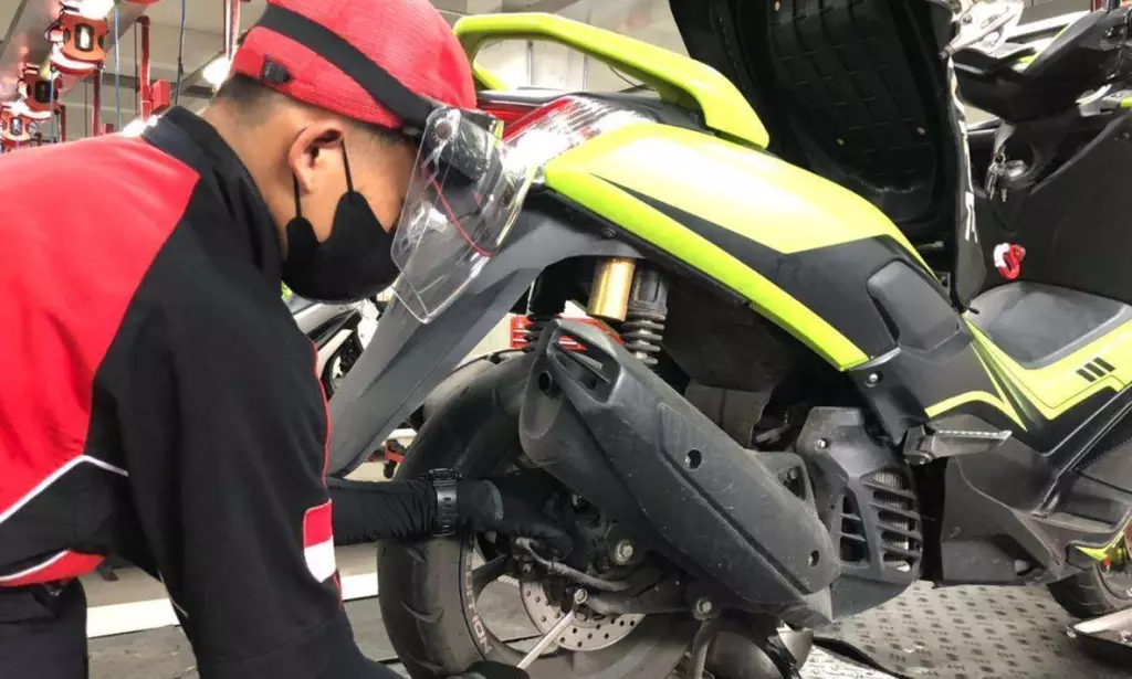 Perbedaan Oli Mesin dan Oli Gardan Pada Motor Matic