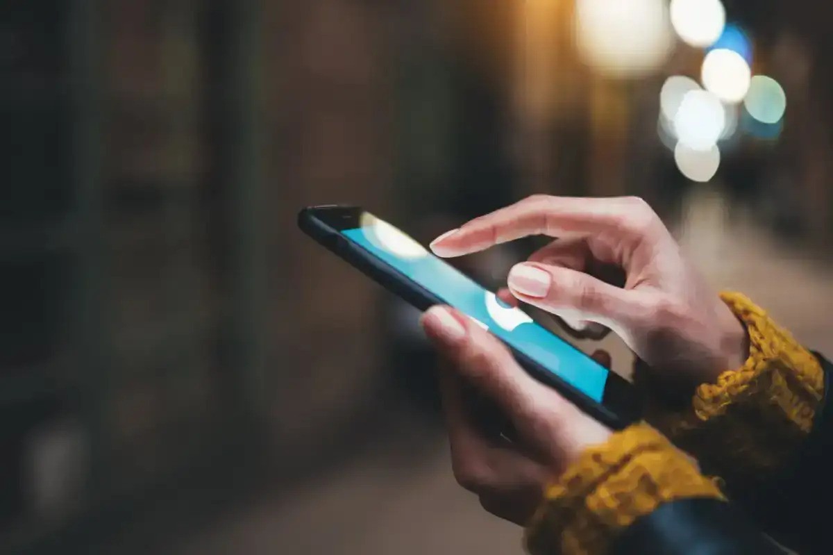 Cara dan Biaya Perpanjang SIM Secara Online Terbaru 2024