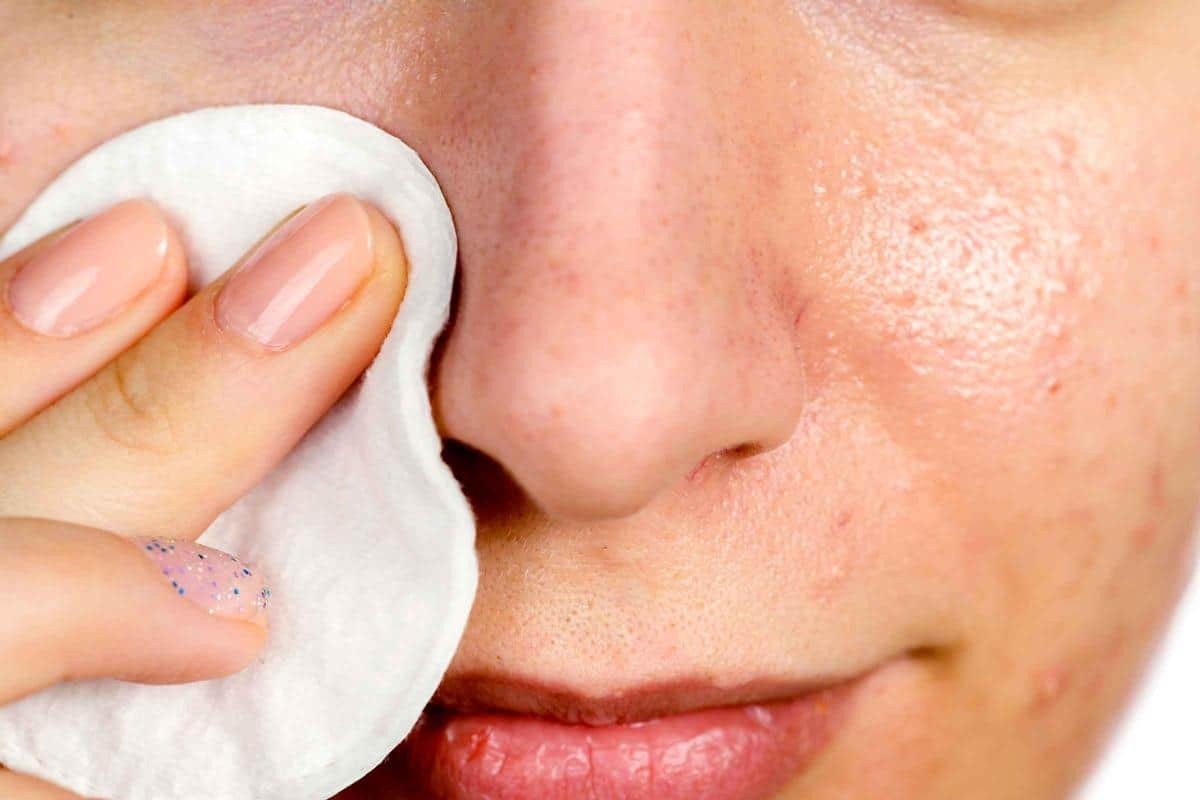 Menggunakan Clay Mask