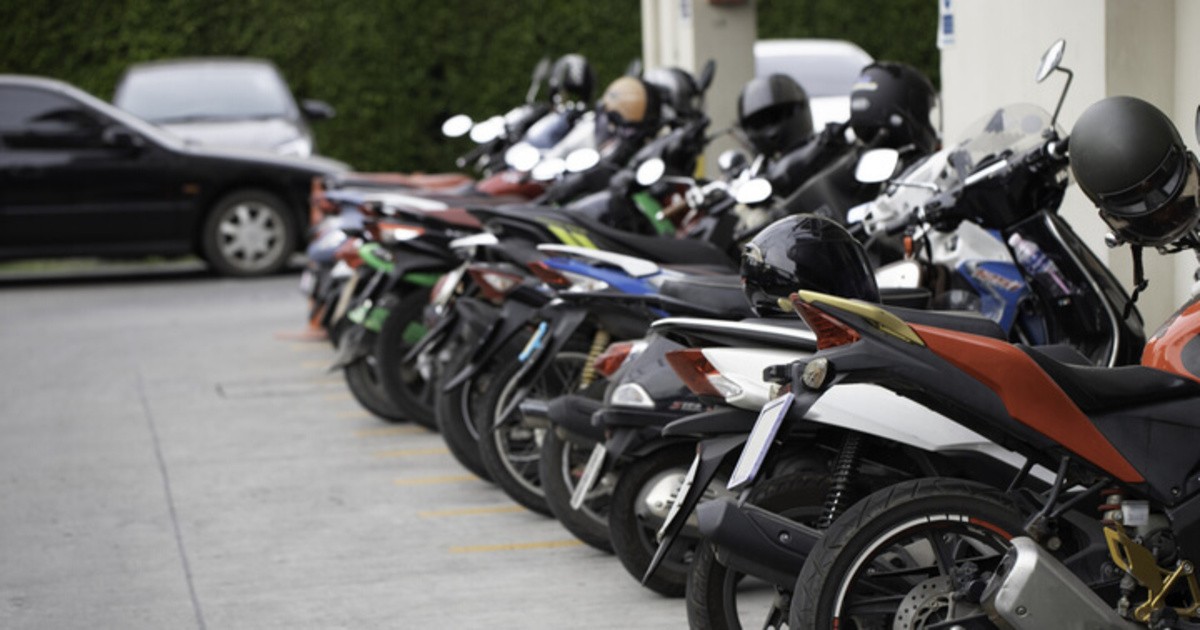 Bayar Pajak Kendaraan Bermotor dan Perpanjang STNK Tahunan