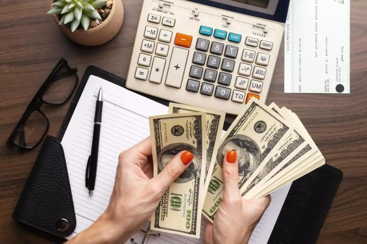 Membuat Anggaran Bulanan