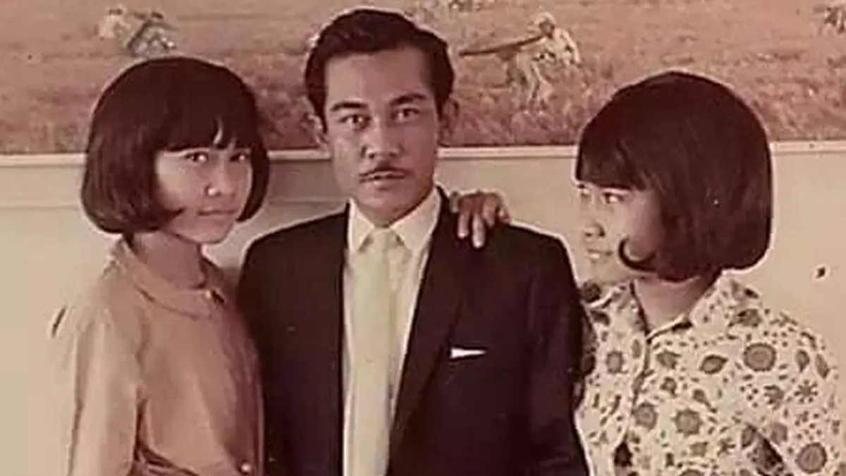 Foto Bob Sadino di Usia Muda