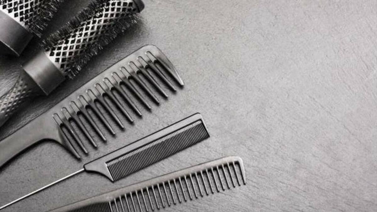 Gunakan sisir yang tepat