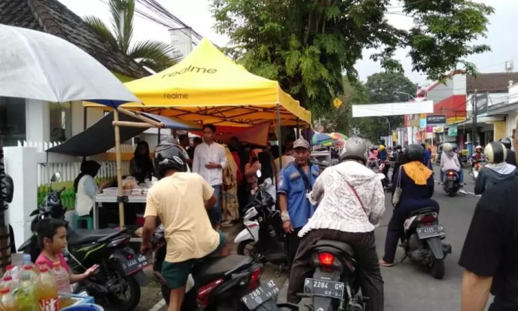 Tips Ngabuburit Seru untuk Menunggu Waktu Berbuka Puasa