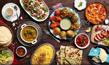 Makanan yang Harus Dihindari Saat Sahur dan Berbuka