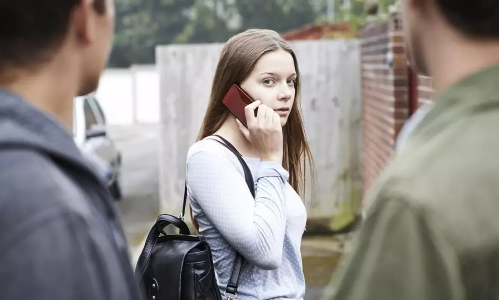 Cara Menyikapi Catcalling yang Meresahkan Kaum Perempuan