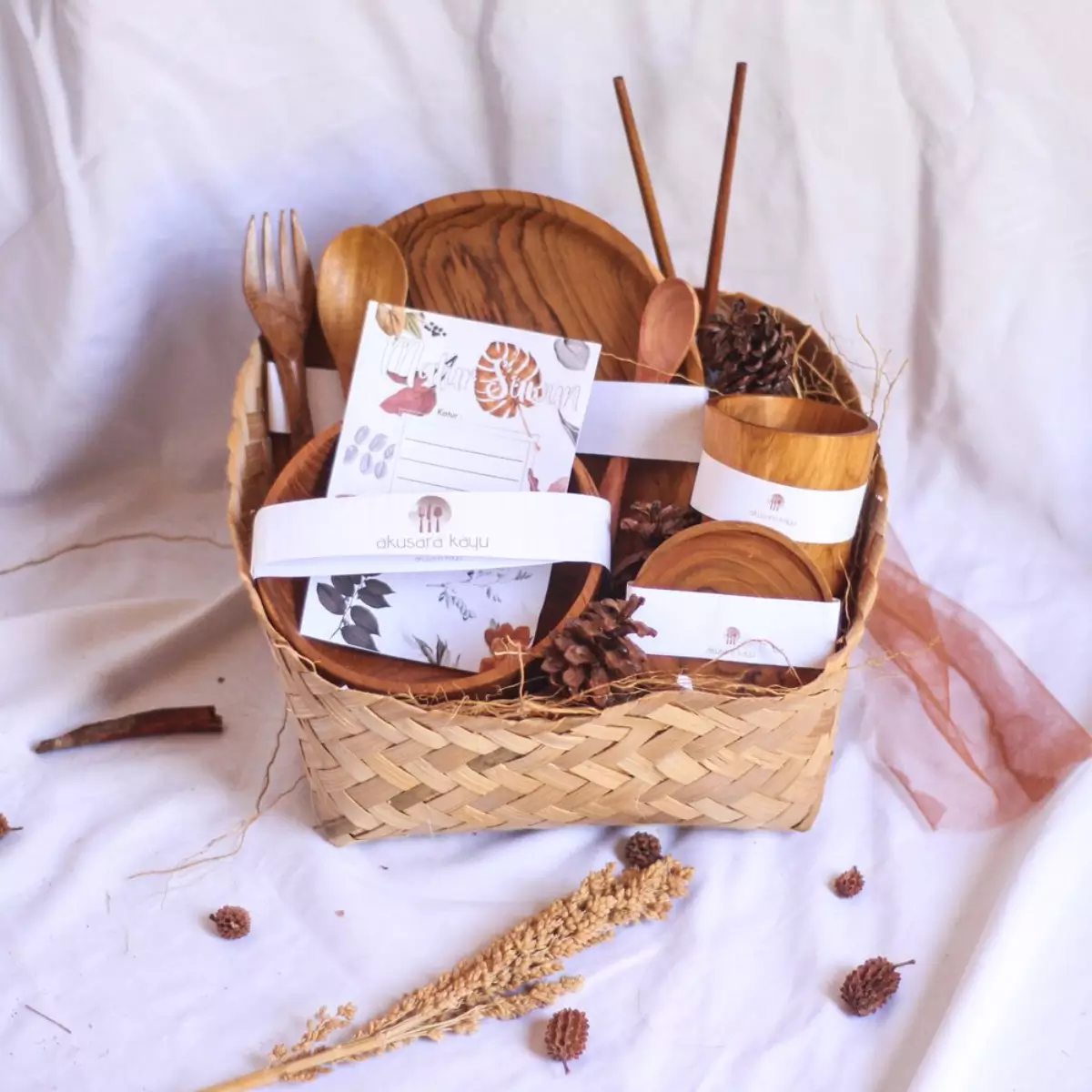 Hampers Peralatan Makan