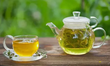 5 Teh yang Ampuh Menurunkan Berat Badan, Patut Kamu Coba untuk Buka Puasa