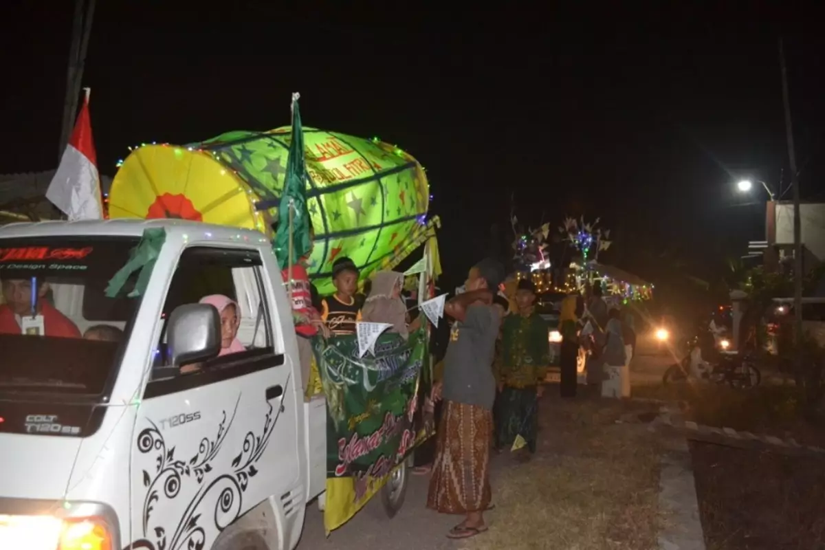 Takbir keliling Takbir keliling