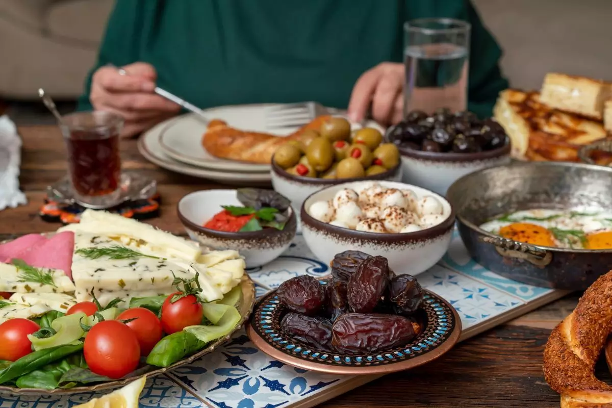 makan sahur bergizi makan sahur bergizi