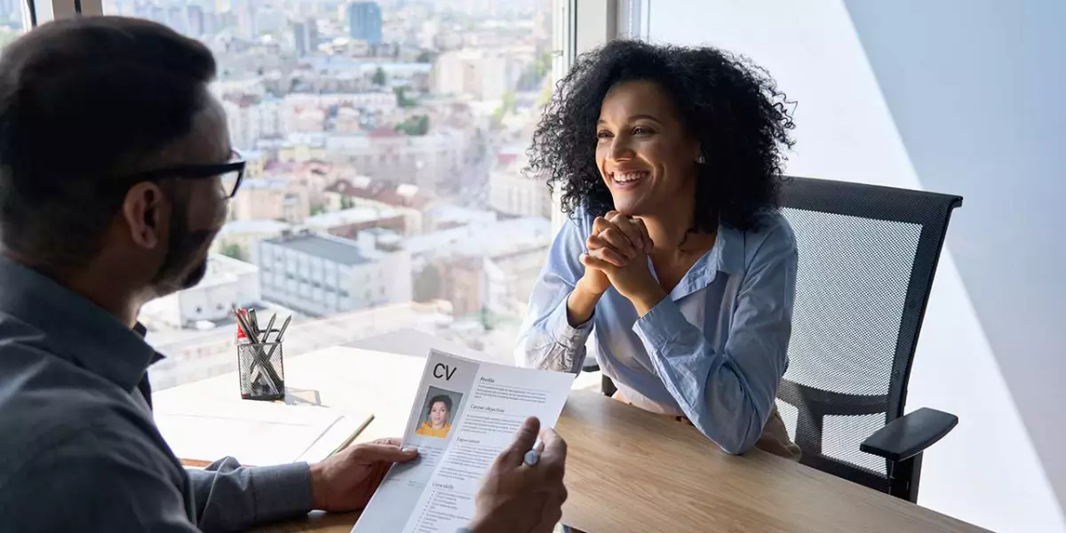 maksimalkan bahasa tubuh dalam wawancara kerja maksimalkan bahasa tubuh dalam wawancara kerja