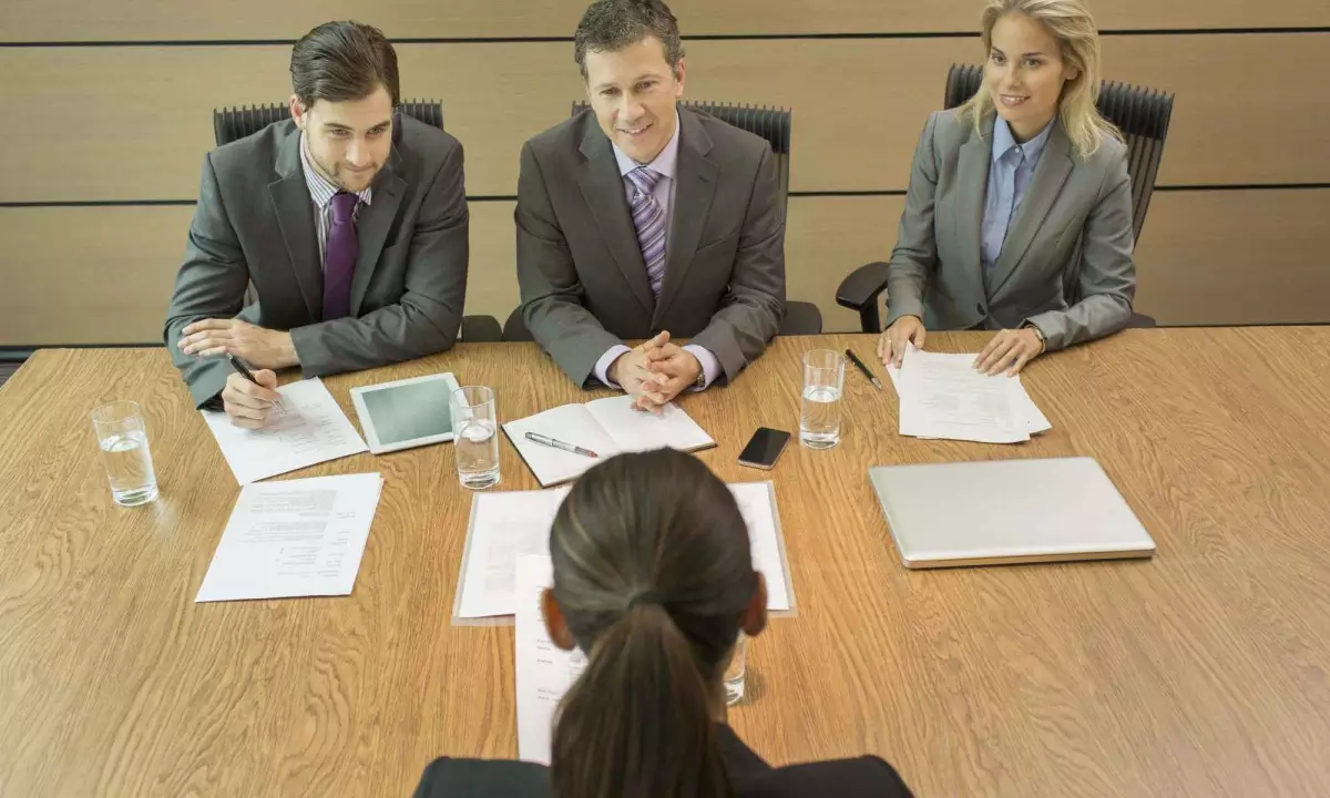 Datang Tepat Waktu saat Wawancara Kerja Datang Tepat Waktu saat Wawancara Kerja