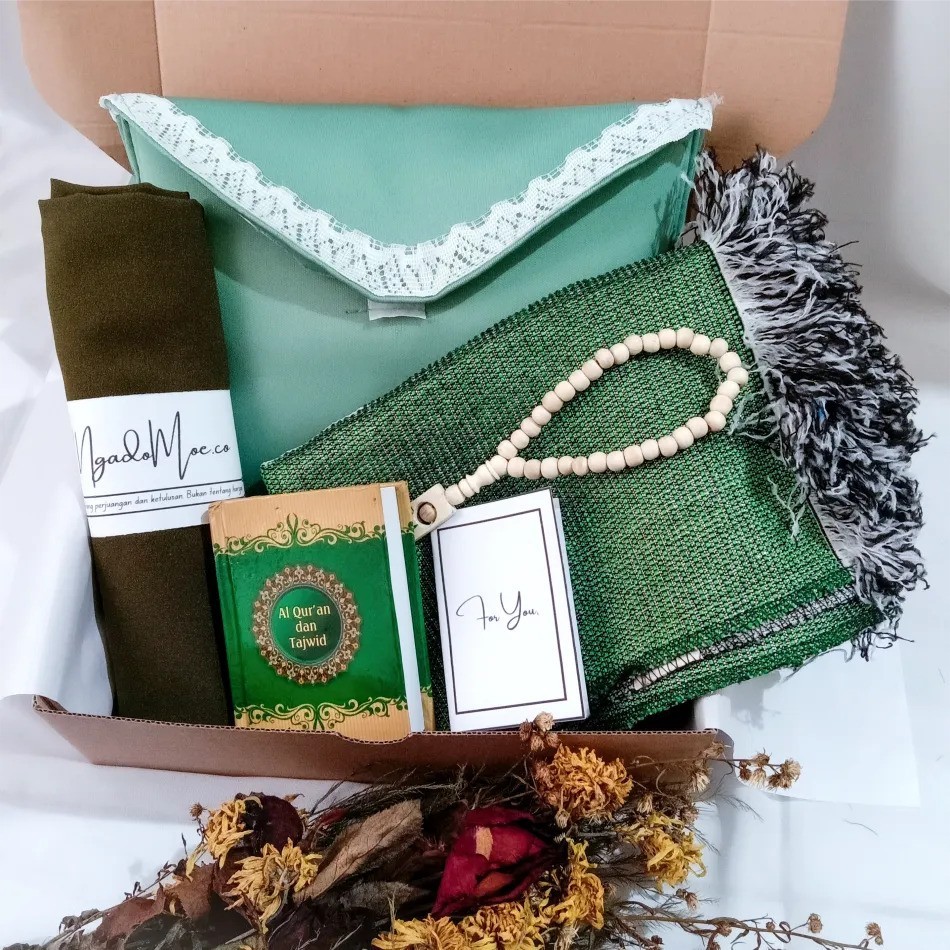 Hampers Perlengkapan Shalat Hampers Perlengkapan Shalat