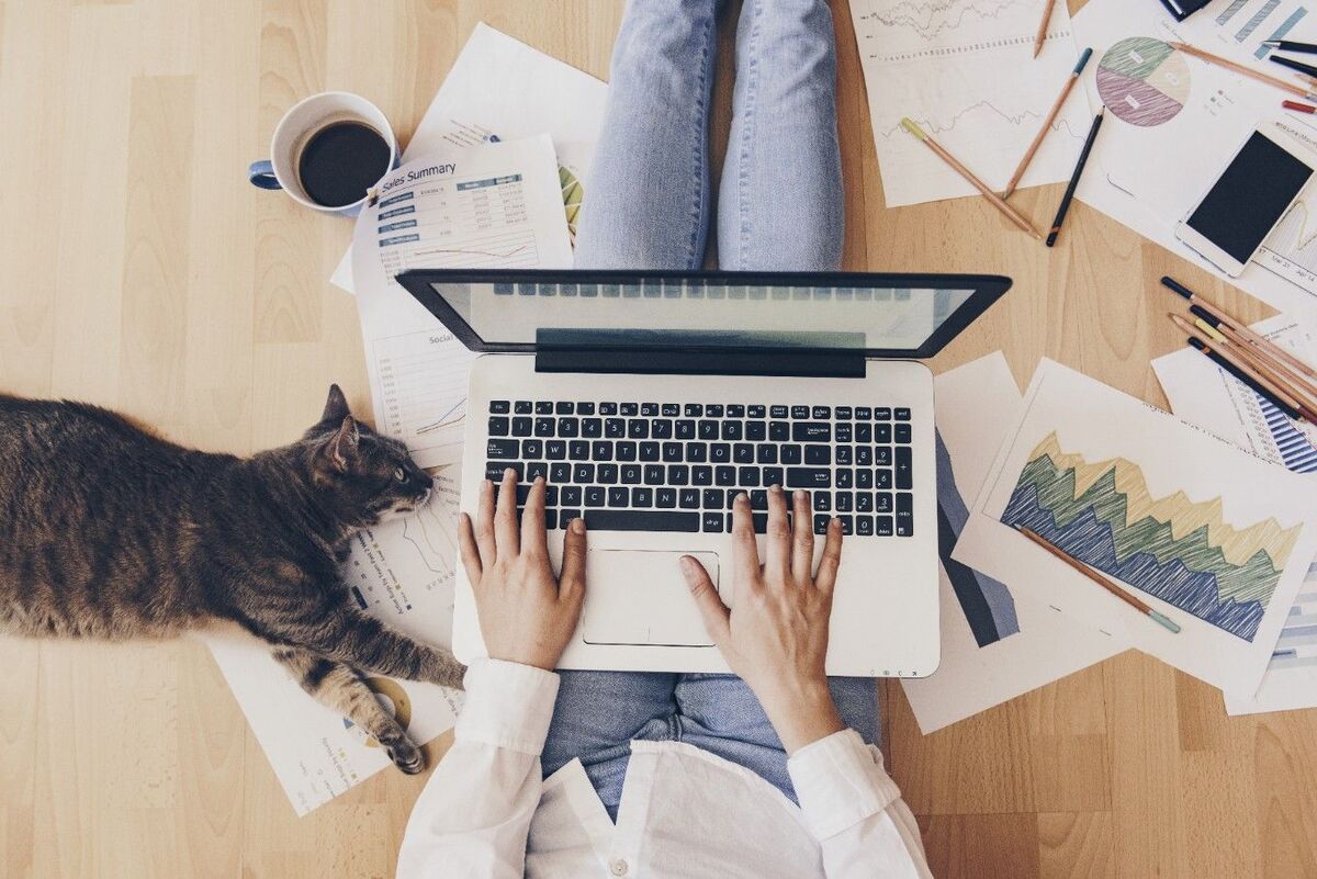 Sampul Bahaya Depan Laptop